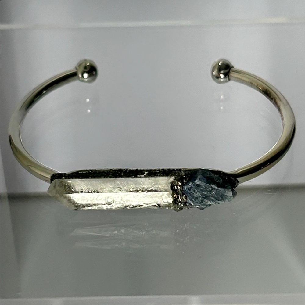 NWOT Artisan Made Genuine Quartz Crystal Point Blue Lapis Stainless Bracelet